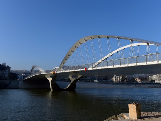 Pont de Schuman sur le Saône