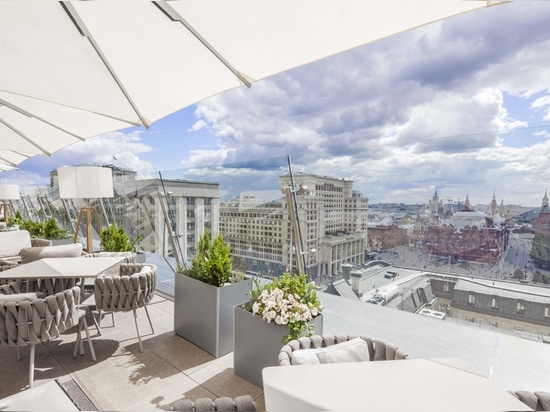 RITZ-CARLTON MOSCOW, UNE TERRASSE AVEC VUE...