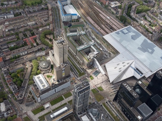 L'escalier massif de MVRDV a fait de l'échafaudage s'ouvre à Rotterdam