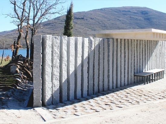 MUKA Arquitectura, élargissement municipal de cimetière, del Valle, 2016 de Lozoya