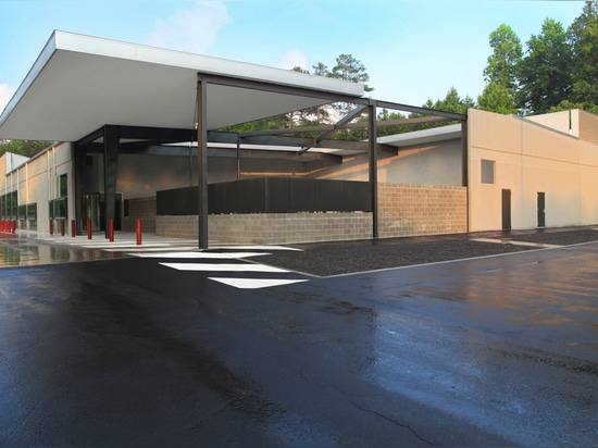 Rassemblement de cour et de bâtiment