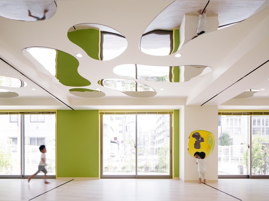Jardin d'enfants créateur de lhm de conceptions d'architectes de Moriyuki Ochiai