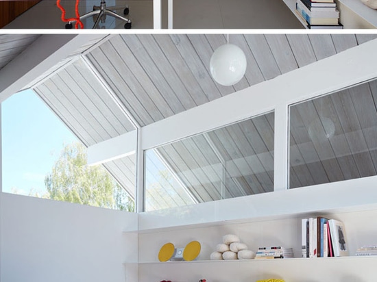 Cette Chambre moderne d'Eichler de la moitié du siècle en Californie a obtenu un contemporain transforment