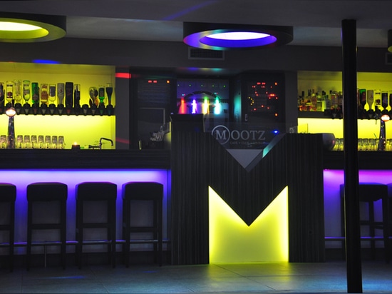 Club Mootz, Pays-Bas