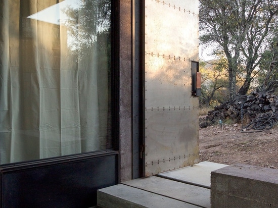 -grille en Arizona : Caldeira de maison par des architectes de la POUSSIÈRE