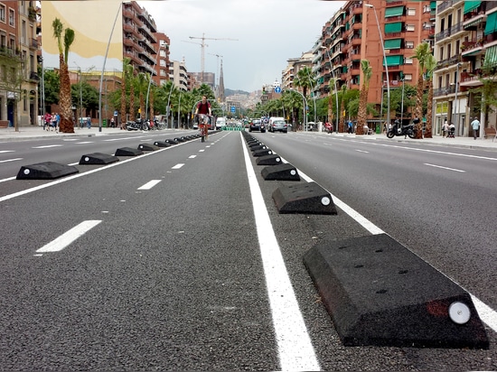 Défenseurs en caoutchouc Barcelone de ruelle de cycle