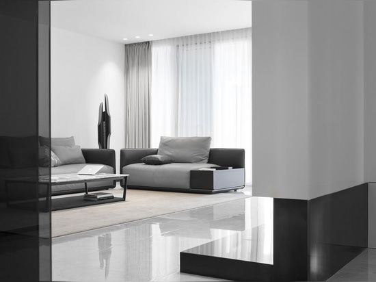 ∣Minimalism de Gray Box et pureté de Chambre de construction auto rurale