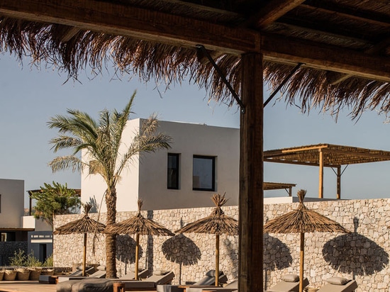 Un regard à l'intérieur de l'île récemment ouverte de Hotel On The de cuisinier de maison de Kos en Grèce