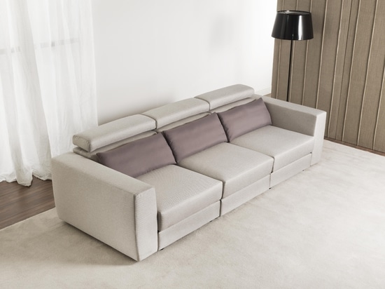 Détendez : sofa étendu