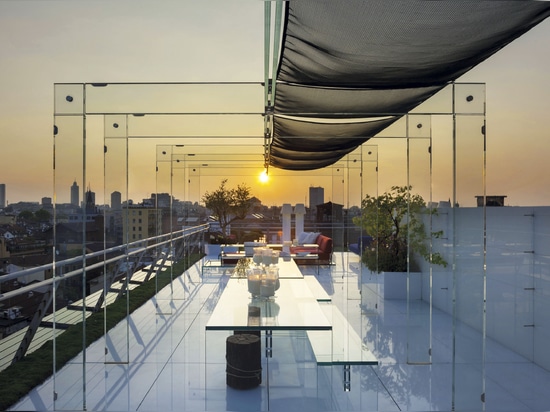 IMPERTEK - Terrazza Santambrogio Milan - plancher augmenté extérieur