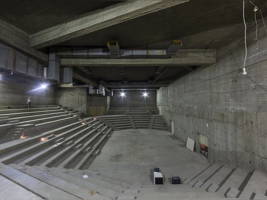 l'amphithéâtre du conservatoire d'Athènes