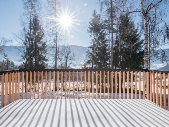 L'architecte Stefan Hitthaler respire la nouvelle vie dans un chalet inspiré par le UFO des années 1970