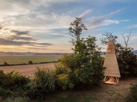 Cabane dans un arbre de projet