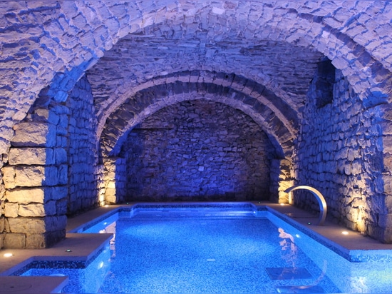 Starlike® de Litokol dans le spa du château de Saint Félix