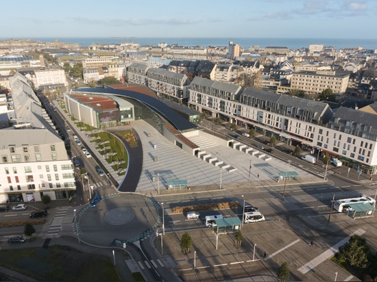 situé dans le centre du saint-malo, qui inclut les trois communautés du saint-servan, du paramé et d'intra-muros