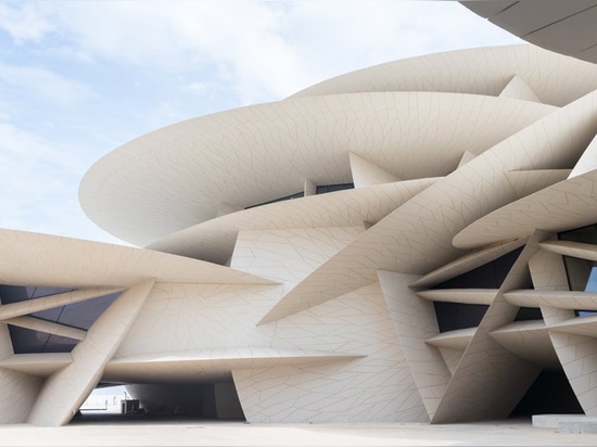 le musée national du qatar de jean nouveau ouvre ses portes au public