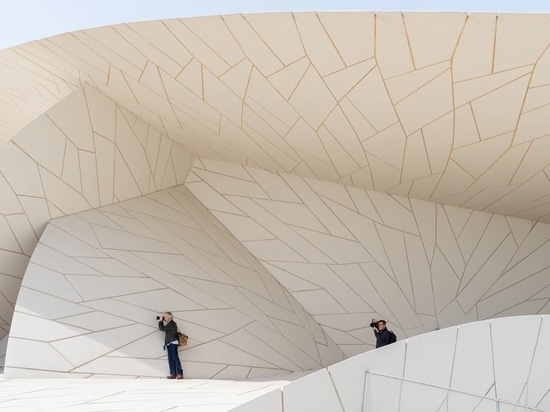 le musée national du qatar de jean nouveau ouvre ses portes au public