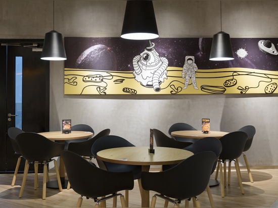 Projet de restaurant La Cesar Pizza. feat. TA Yi Fauteuil accoudoir par TOOU.