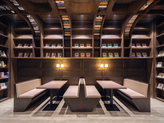 Librairie Chongqing Zhongshuge / X+Living