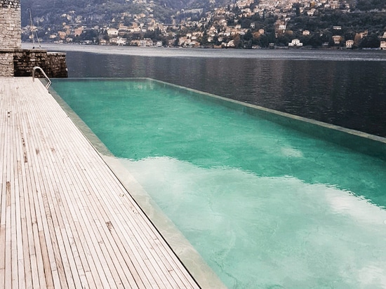 PISCINE DE « IL SERENO » SUR LE LAC DE CÔME