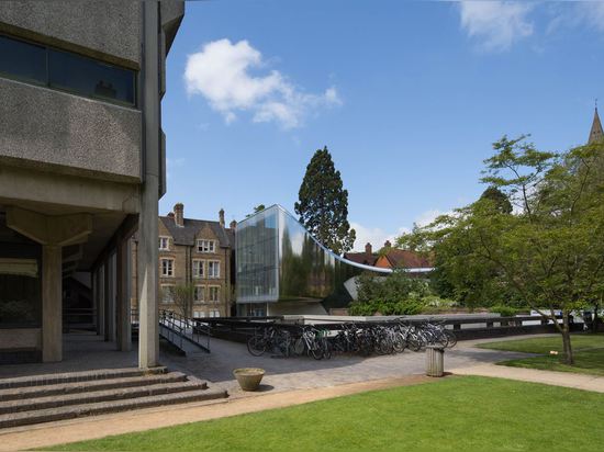 Le bâtiment d'Investcorp pour l'Université d'Oxford ? centre de s Moyen-Orient à la rue Antony ? université de s