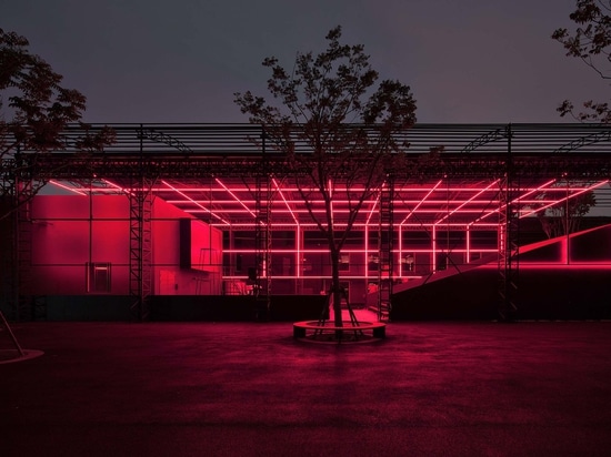 Shanghai Museum of Glass Park / Coordination Asie