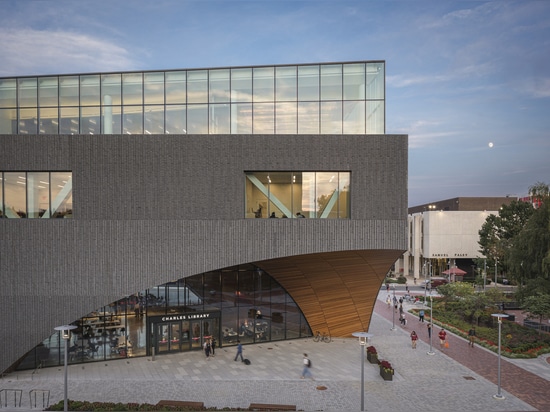 Bibliothèque Charles à Temple University / Snøhetta