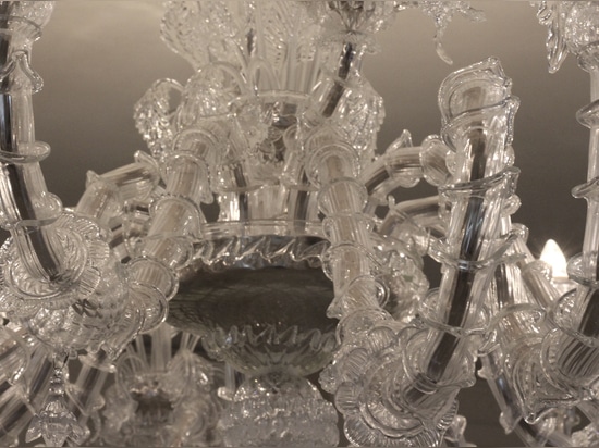 Grand lustre artistique Rezzonico barchetta Murano Verre de Murano