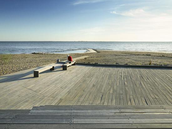 PROMENADE DE PLAGE D'ESBJERG ET CLUB DE NAVIGATION