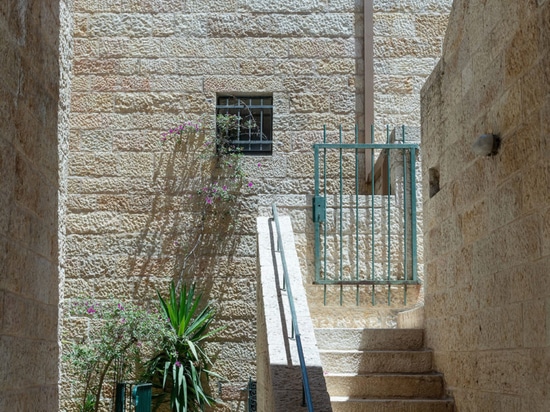 Une maison de style grotte dans la vieille ville de Jérusalem