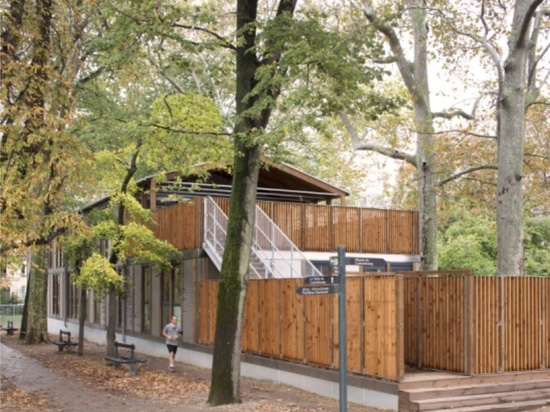 Pépinière en bois Paris par Djuric Tardio architectes