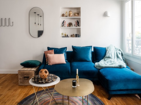 Composer un style moderne dans les limites d'un ancien appartement de Pigalle