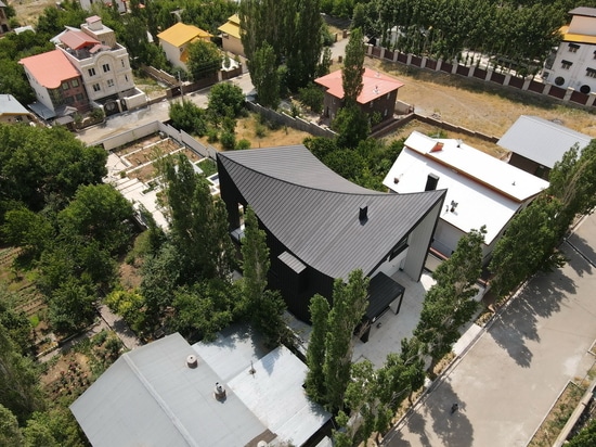 Maison ChaharGah / BonnArq Architects