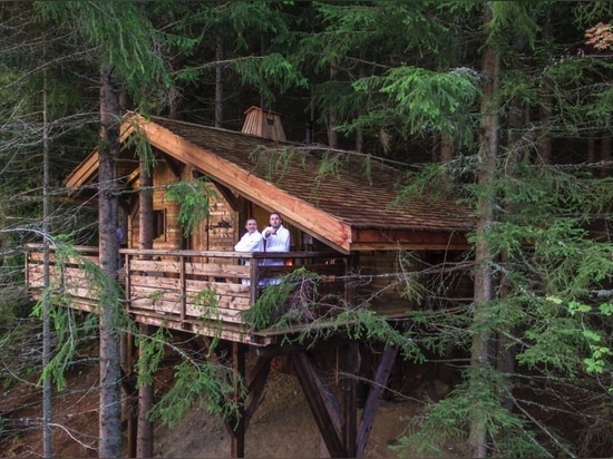 Cabane Mont-Blanc (la cabane dans les arbres la plus traditionnelle).