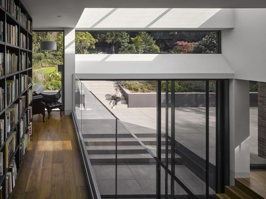 La maison Highgate des années 1930 obtient une extension minimaliste de Mulroy Architects