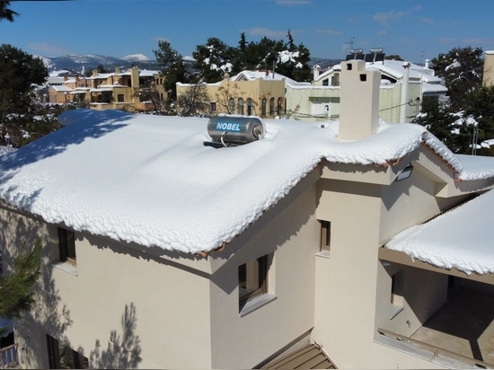 Pergola bioclimatique CospiBio - résistance aux conditions climatiques extrêmes