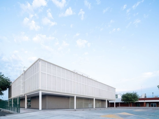 Centre sportif Heineken / OTRA Arquitectura + Communal