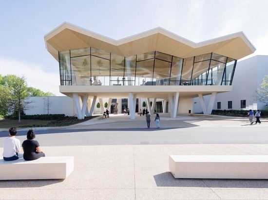 Studio Gang célèbre l'ouverture de son musée des beaux-arts dans l'Arkansas