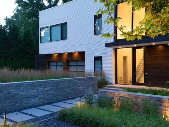 Le chariot de hôpital à Robert M. conçoit une Chambre Lumière-Remplie modulaire près de Washington, C.C