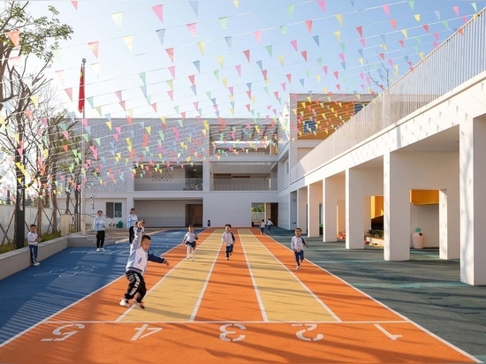 Le jardin d'enfants du Petit Phénix / Institut de recherche et de conception architecturale de la SCUT - TaoZhi Studio