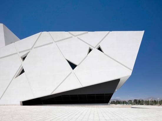 Auditorium et bibliothèque de l'université de Semnan | New Wave Architecture