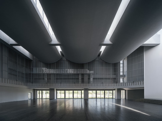 Fengxian Qixian Jesus Church | Wutopia Lab