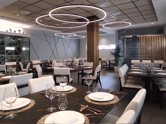 RING by KISSA DANS UN NOUVEAU RESTAURANT À MURCIA