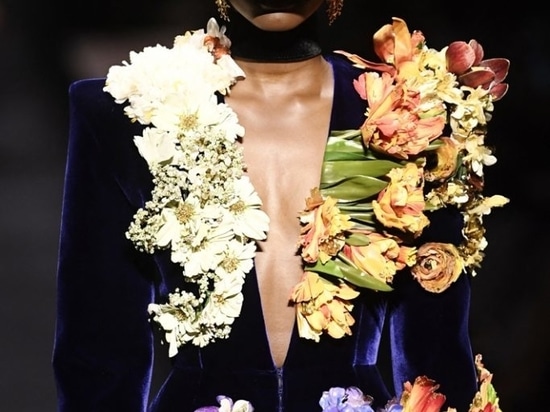 Les fleurs à la mode