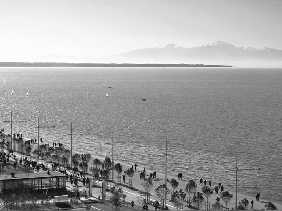 Reconstruction de nouveau bord de mer de Salonique