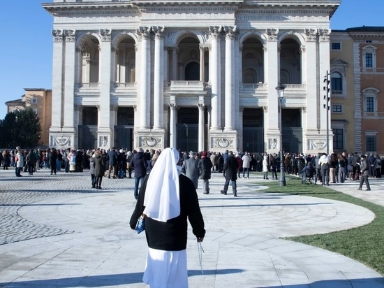 Piazza San Giovanni | One Works