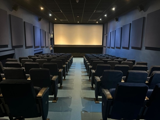 Cinéma communautaire Plaza - Remise à neuf des sièges