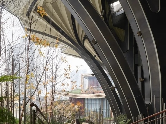 Visite du remarquable nouveau quartier commerçant "centré sur l'homme" de Xi'an avec le designer Thomas Heatherwick