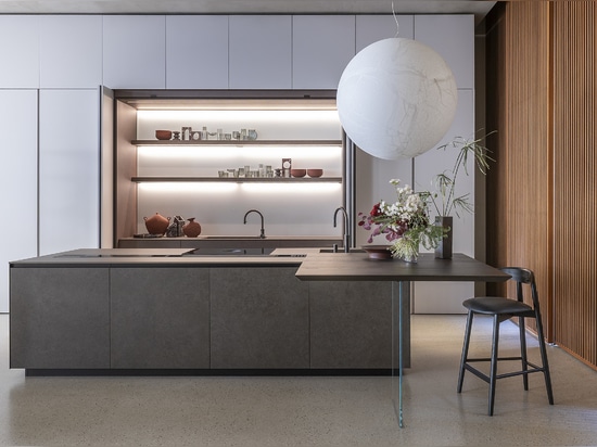 Les nouvelles cuisines d'Euromobil : Matière, lumière et transparences