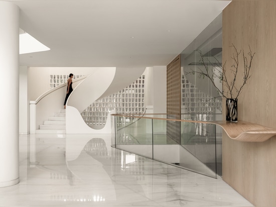 Maison NINE X NINE / Sanjay Puri Architects